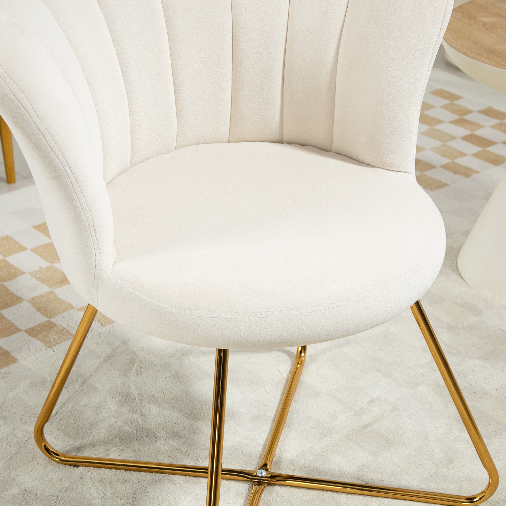 Fauteuil coquillage chaise coiffeuse fauteuil en velours fauteuil de salon avec pieds en acier pour salon et chambre 69 x 64 x 80 cm crème