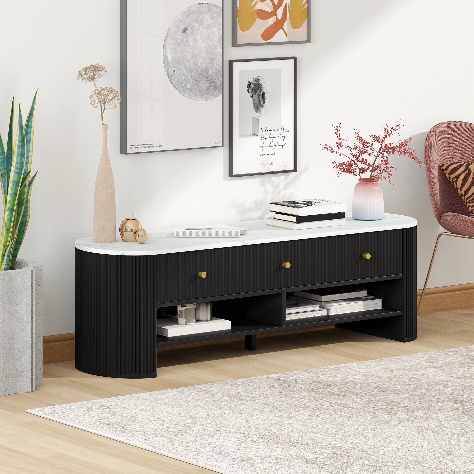 Meuble TV 140 cm, meuble télé pour téléviseur 32-65 pouces effet marbre avec 3 tiroirs façades à cannelures, 2 étagères ouvertes et 2 trous pour câbles, banc TV moderne, noir