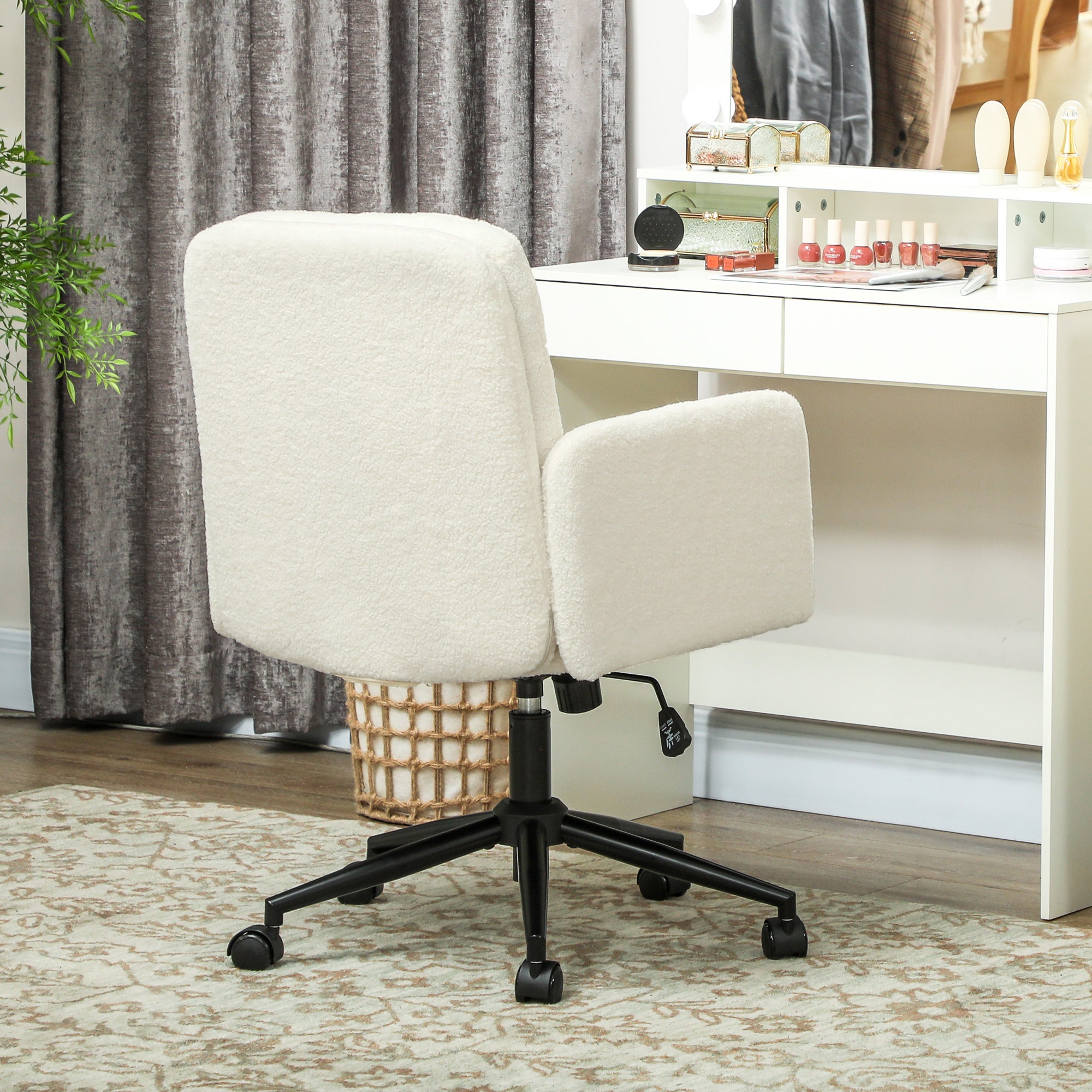 Chaise de bureau, fauteuil ergonomique en tissu effet laine bouclée avec hauteur réglable, fonction de bascule, pivotant 360° et assise rembourrée, pour salon, chambre, télétravail, crème