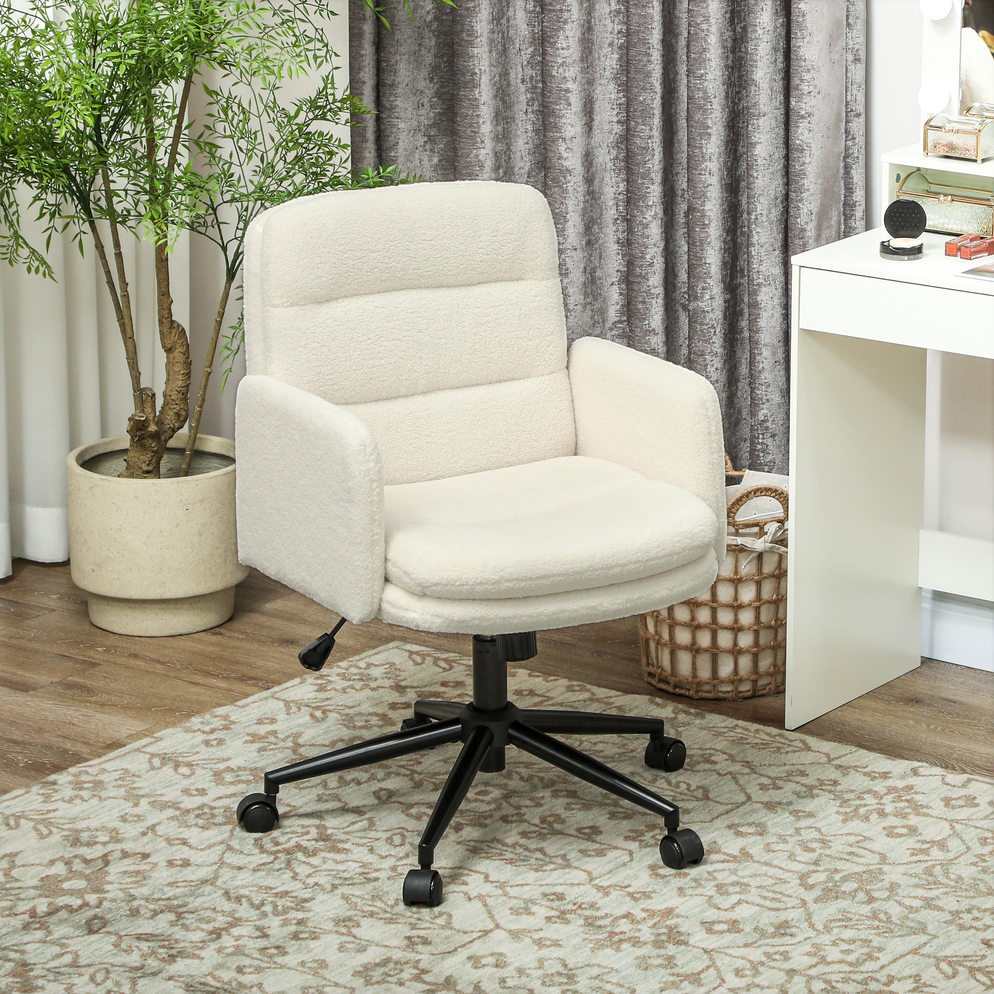 Chaise de bureau, fauteuil ergonomique en tissu effet laine bouclée avec hauteur réglable, fonction de bascule, pivotant 360° et assise rembourrée, pour salon, chambre, télétravail, crème
