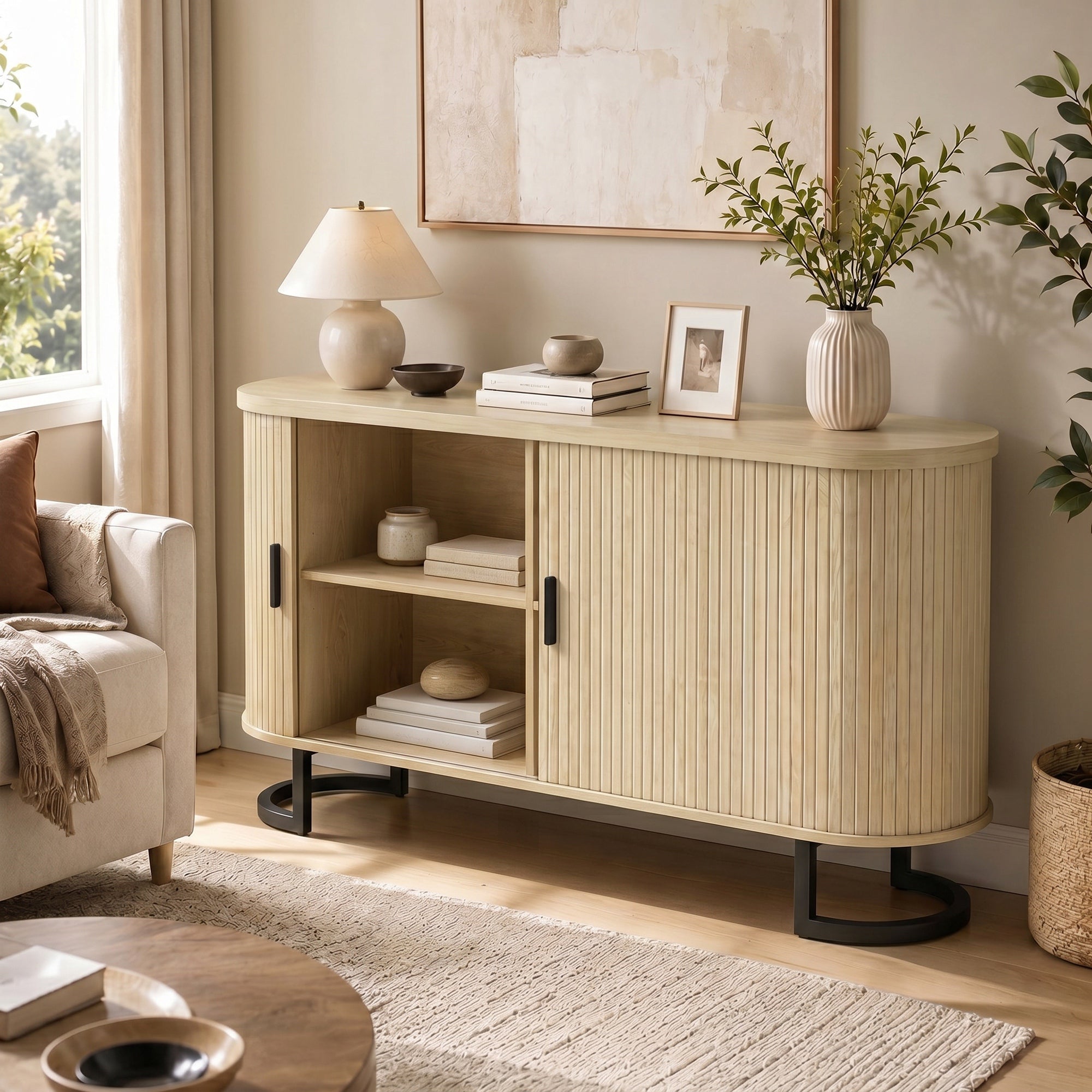 Buffet salon, meuble de rangement ovale avec 2 portes coulissantes et étagères réglables, meuble TV jusqu'à 60 pouces, style moderne, buffet salle à manger et cuisine, 140x40x75cm, bois naturel