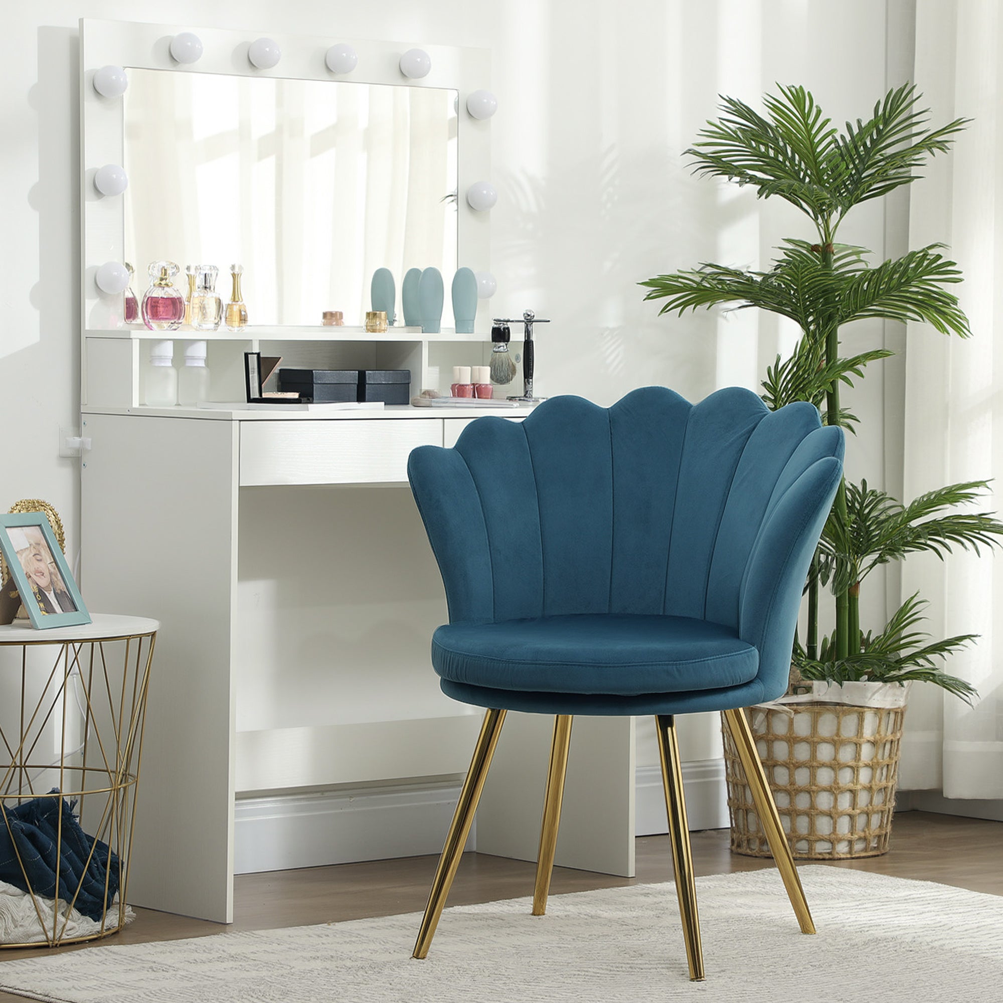 Fauteuil coquillage chaise coiffeuse fauteuil en velours avec pieds en métal doré pour salon chambre et salle à manger 67l x 64P x 77H cm bleu