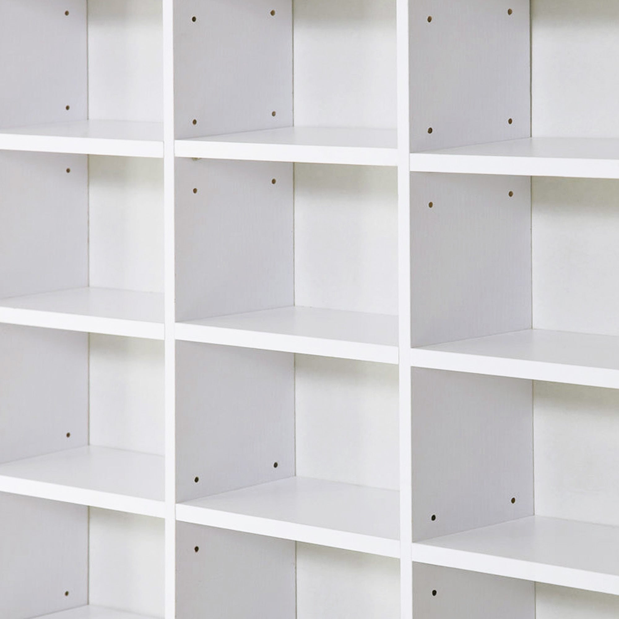 Rangements pour CD et DVD, étagère rangement, capacité max. 1116 CD/528 DVD, 36 compartiments et étagères réglables, pour bureau, salon, chambre, 102 x 23,5 x 195 cm, blanc