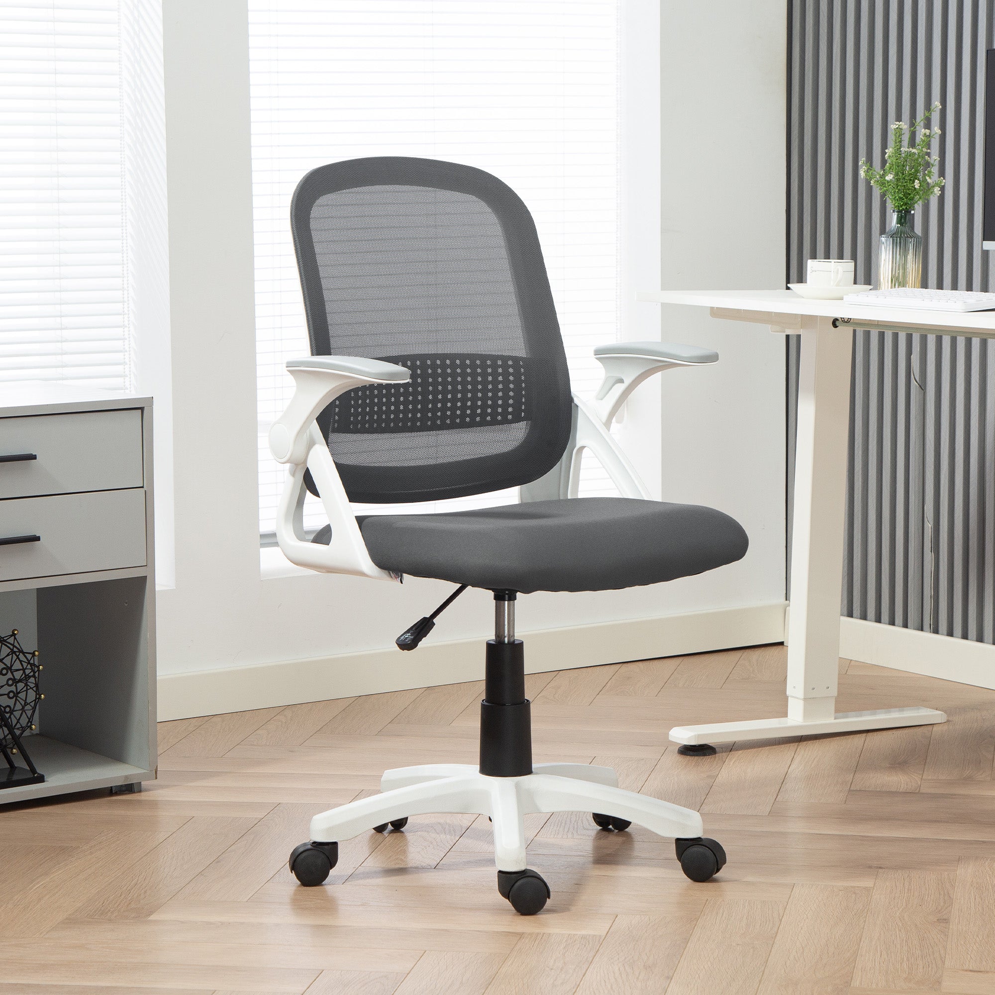 Chaise bureau ergonomique, fauteuil de bureau en maille avec accoudoirs relevables, hauteur réglable, soutien lombaire et pivotant à 360°, 57,5 x 60 x 101 cm, gris