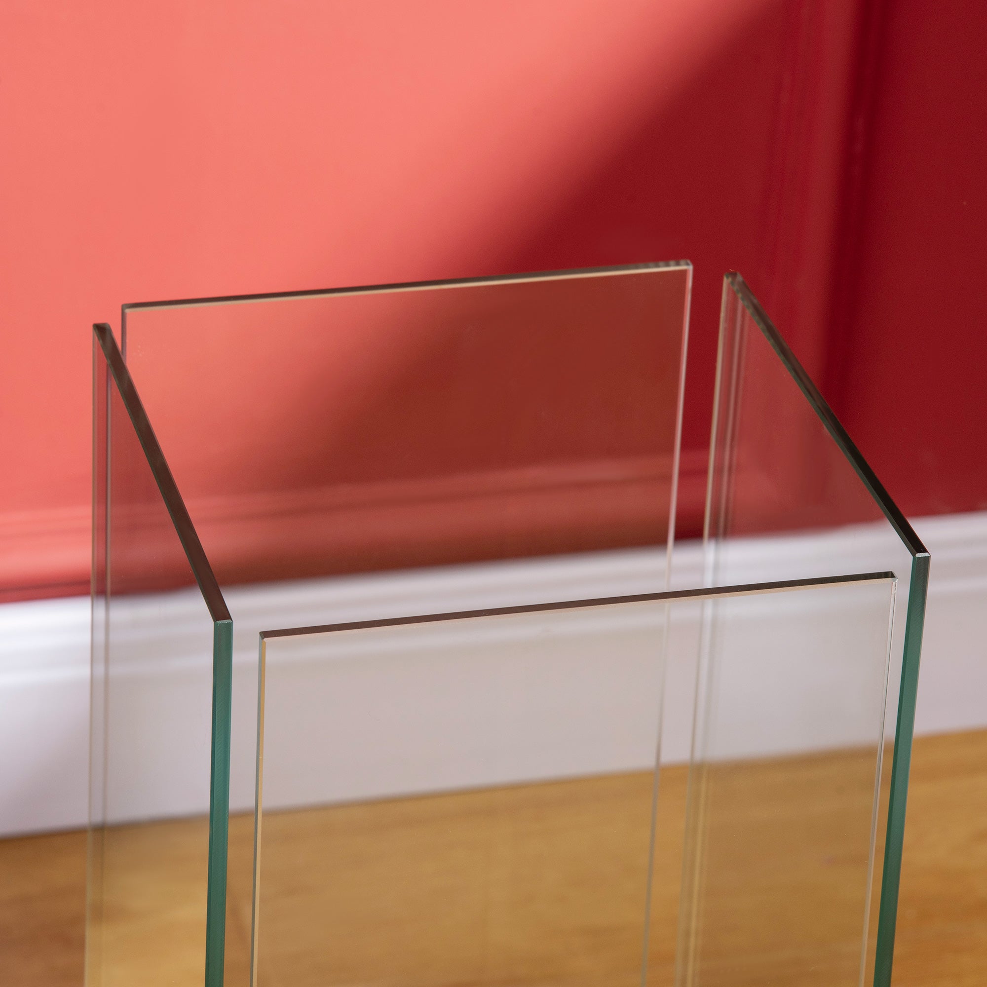 Cheminée éthanol à Poser Cheminée Portable à table avec réservoir 0,4 L Couverture 15 m² - dim. 25L x 25l x 60H cm