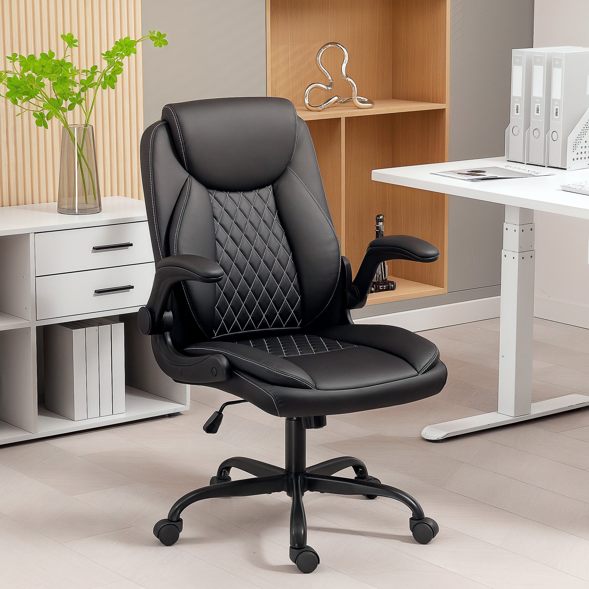Fauteuil de bureau avec accoudoirs relevables, chaise bureau ergonomique avec hauteur réglable, fonction de bascule, large assise rembourrée, pivotant 360°, charge 120 Kg, noir