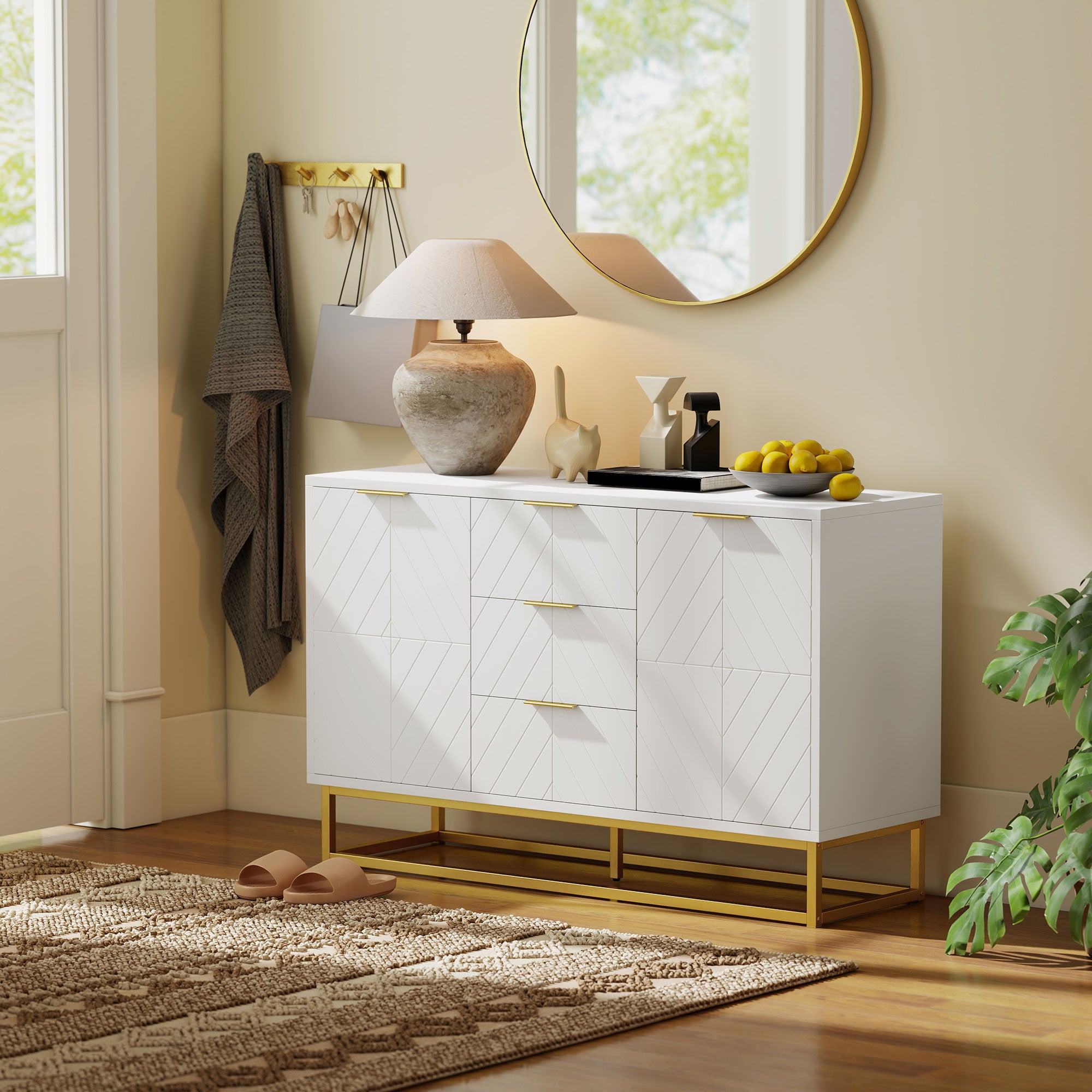 Buffet, meuble cuisine rangement, design contemporain graphique, 2 placards porte, étagères réglables, 3 tiroirs coulissants, bois blanc métal doré, 120 x 40 x 76 cm