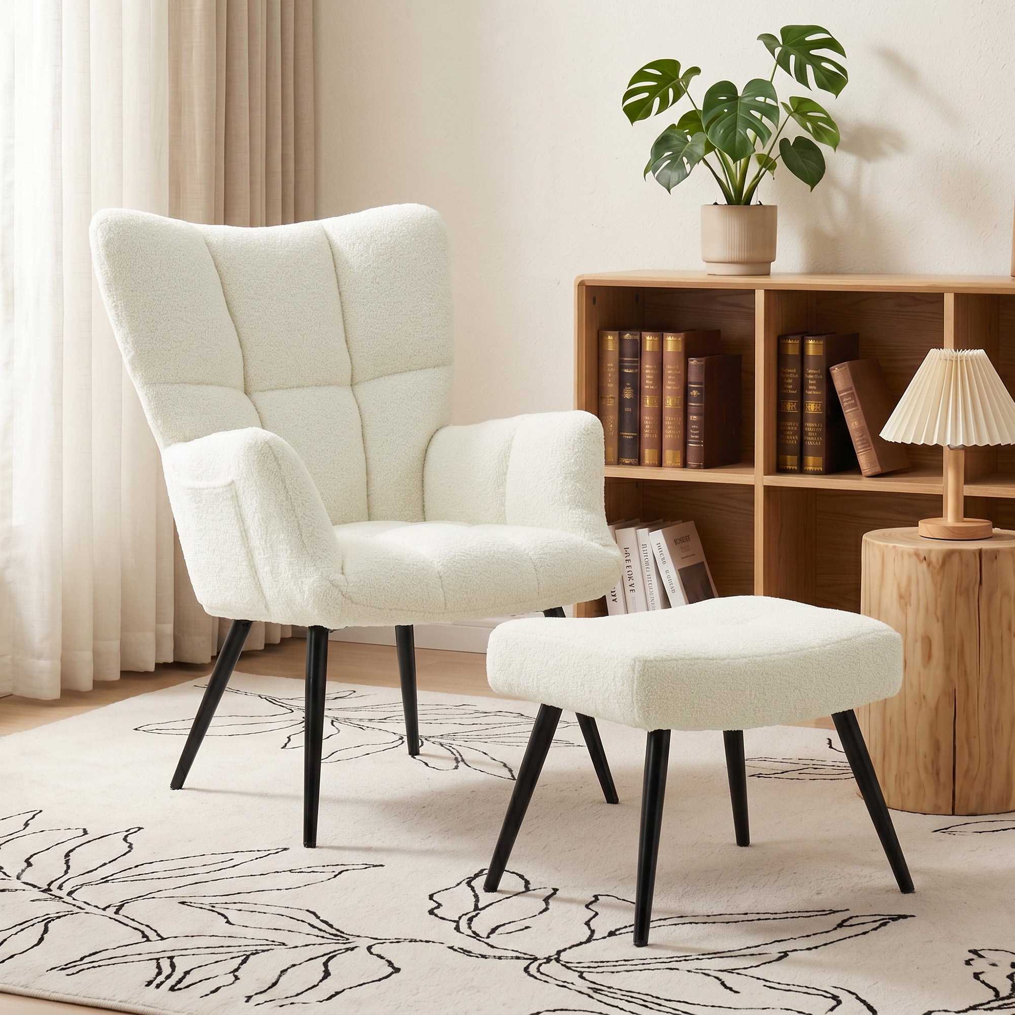 Fauteuil de Salon avec Repose-Pied, Fauteuil d'Appoint Capitonné en Peluche Teddy avec Dossier Haut, Poches Latérales, Pieds en Acier, Style Moderne, Chaise de Salon, Bureau, Chambre, Beige