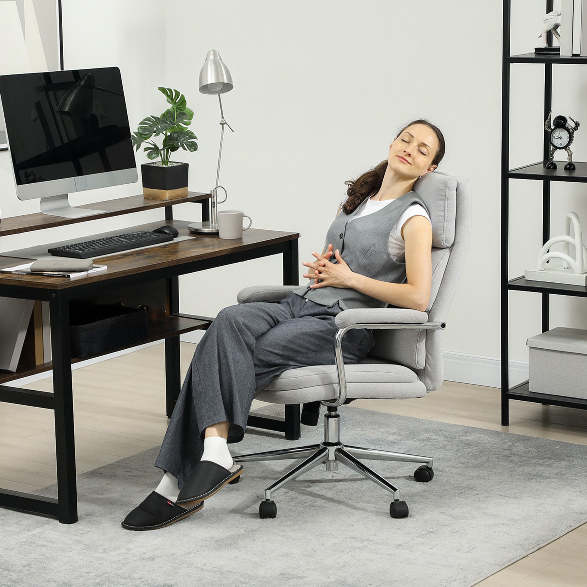 Fauteuil de bureau, chaise de bureau ergonomique avec hauteur réglable, fonction de bascule, tissu en lin, chaise d'ordinateur pour chambre, télétravail, charge 120 Kg, gris clair