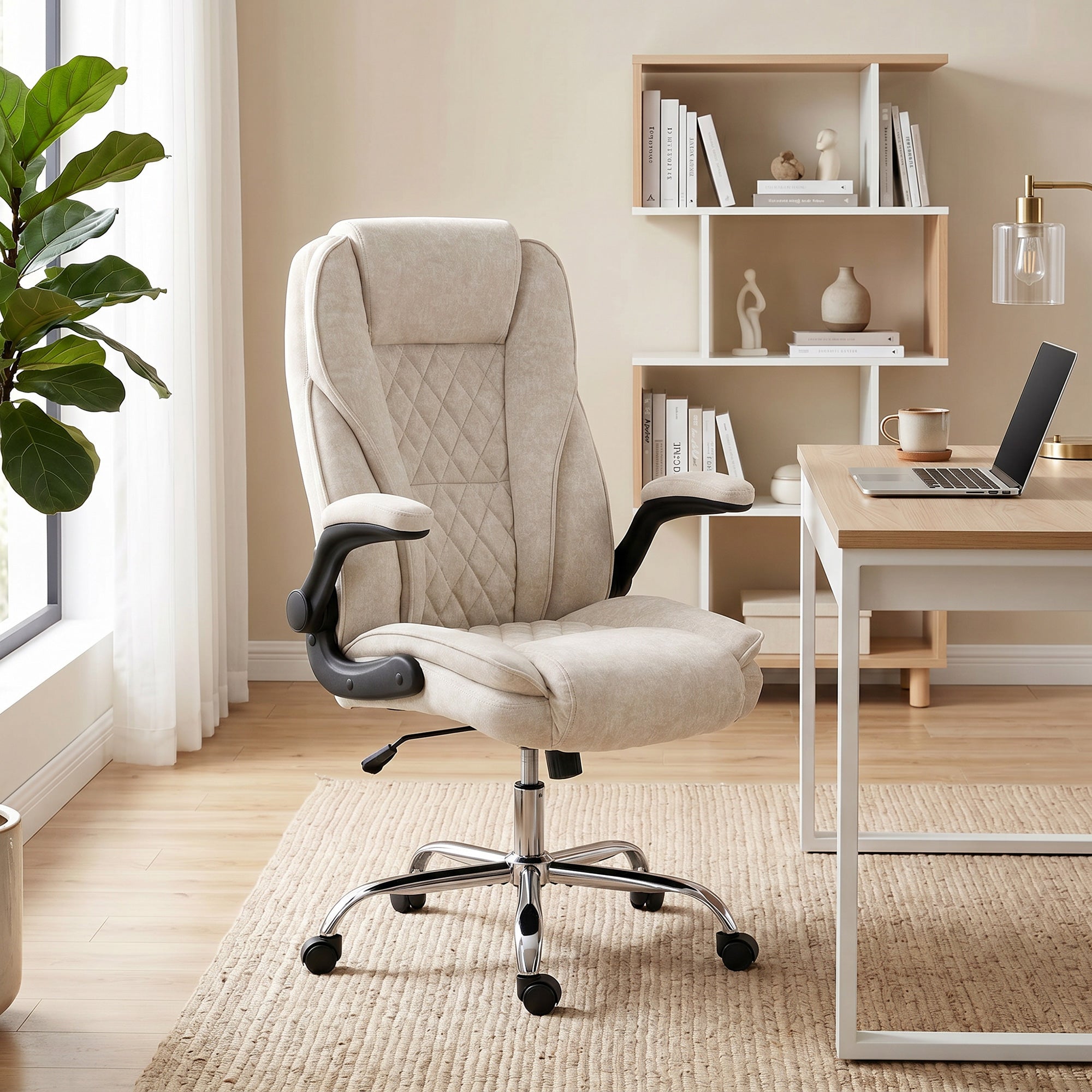 Fauteuil de bureau, chaise bureau ergonomique avec large assise rembourrée, hauteur réglable, accoudoirs relevables, dossier haut, pivotant 360°, tissu en velours, charge 120 Kg, beige