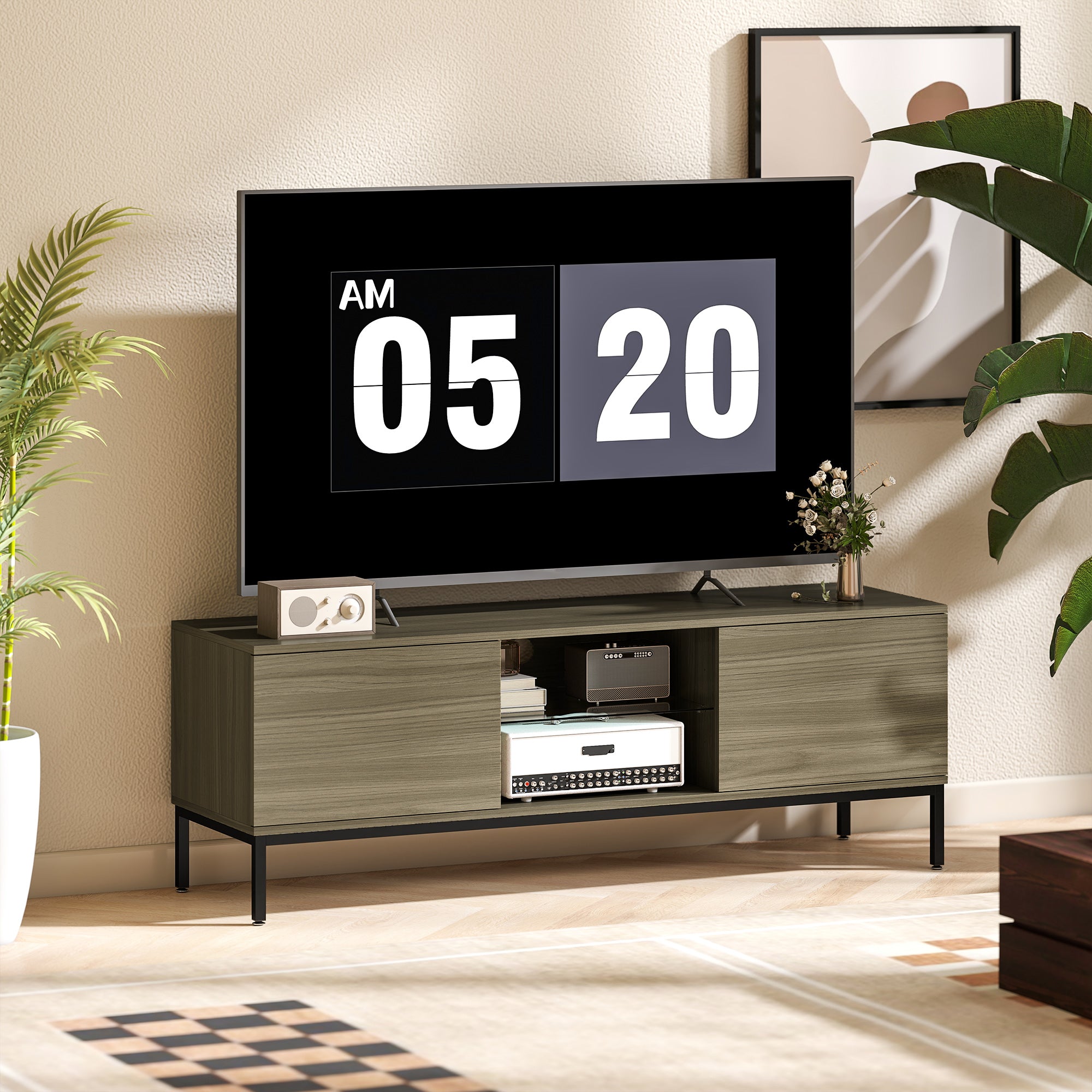 Meuble TV 140 cm, meuble télé pour téléviseur jusqu'à 60 pouces avec 2 portes et étagère en verre réglable, banc TV moderne pour salon, chambre à coucher, gris