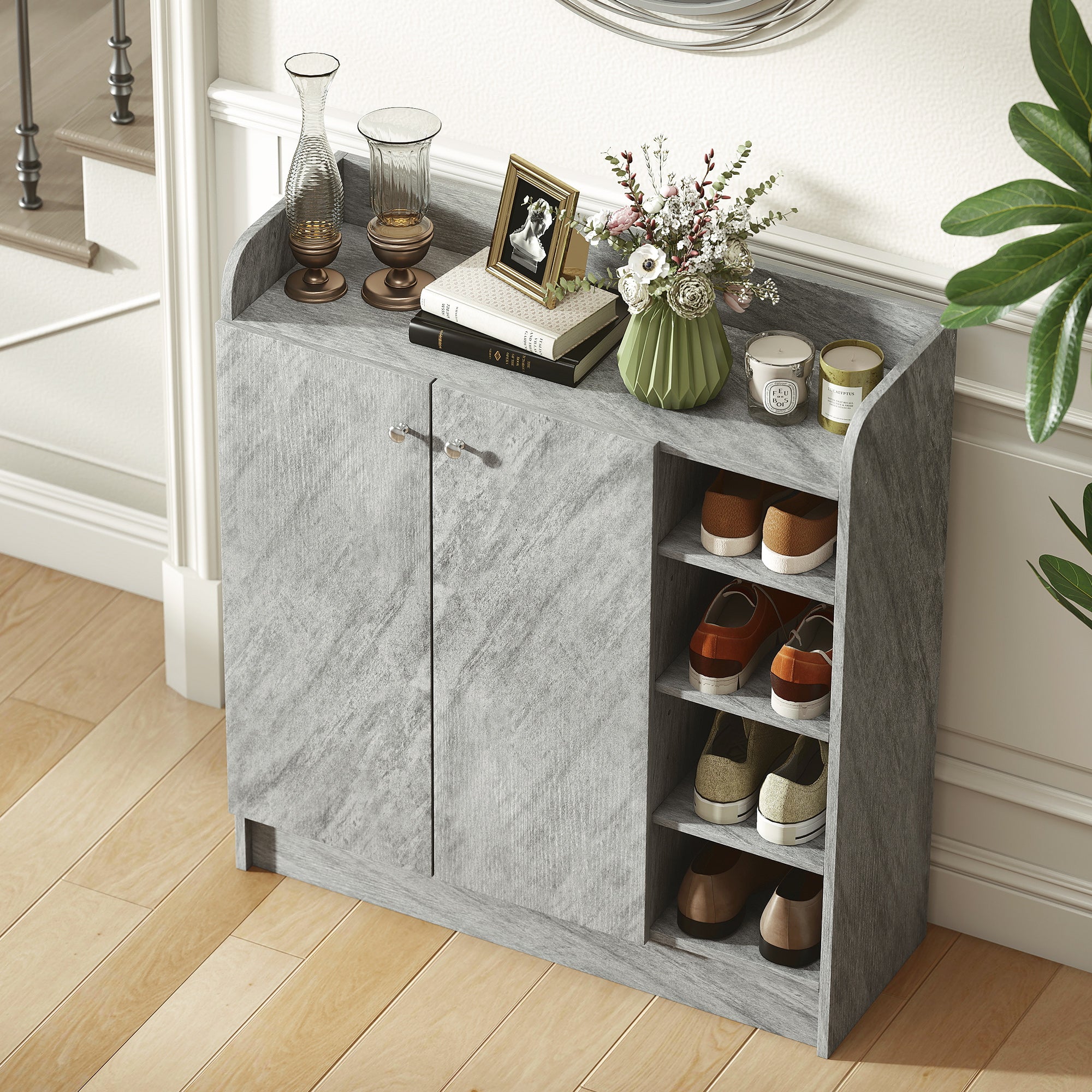 Meuble de rangement à chaussures pour entrée 12 paires - armoire à chaussures avec 4 compartiments ouverts et placard double porte - étagère réglable - 83L x 30l x 90H cm - gris