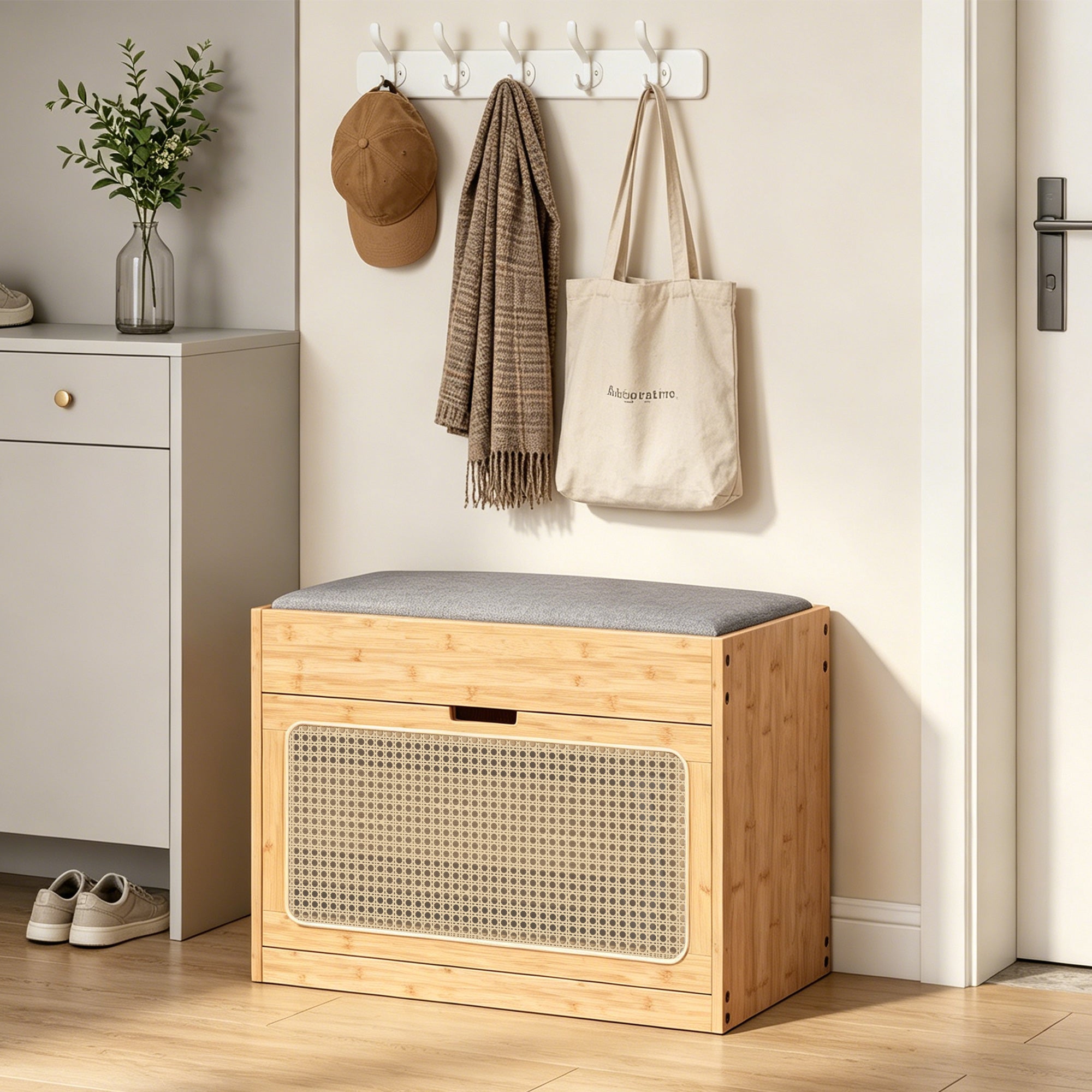 Banc chaussures entrée en bambou, banc de rangement, assise rembourrée, porte en rotin, tiroir rabattable et étagère réglable, style bohème, pour entrée, couloir, 63x29x48cm, bois naturel