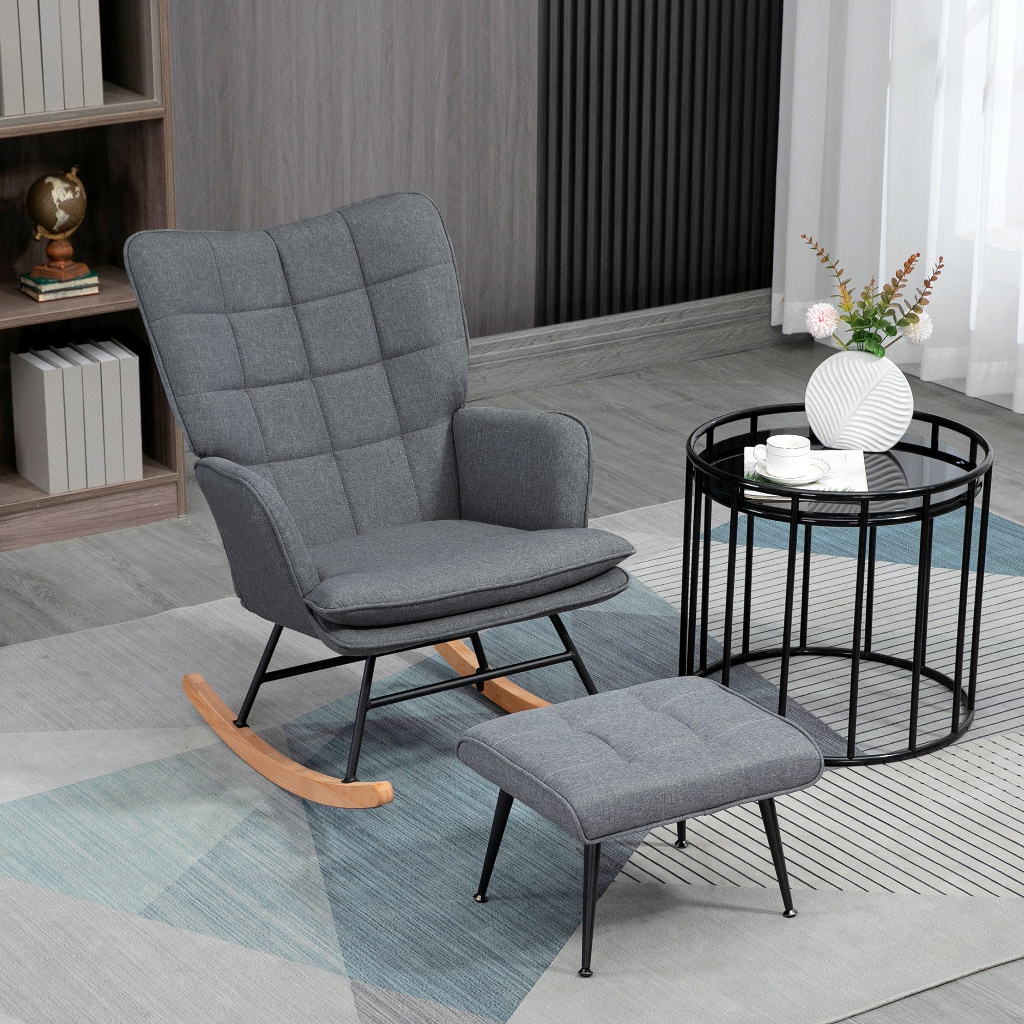 Fauteuil à bascule avec repose-pieds, rocking chair en tissu aspect lin, assise large, dossier haut, coussin inclus, chaise à bascule pour salon, chambre, gris