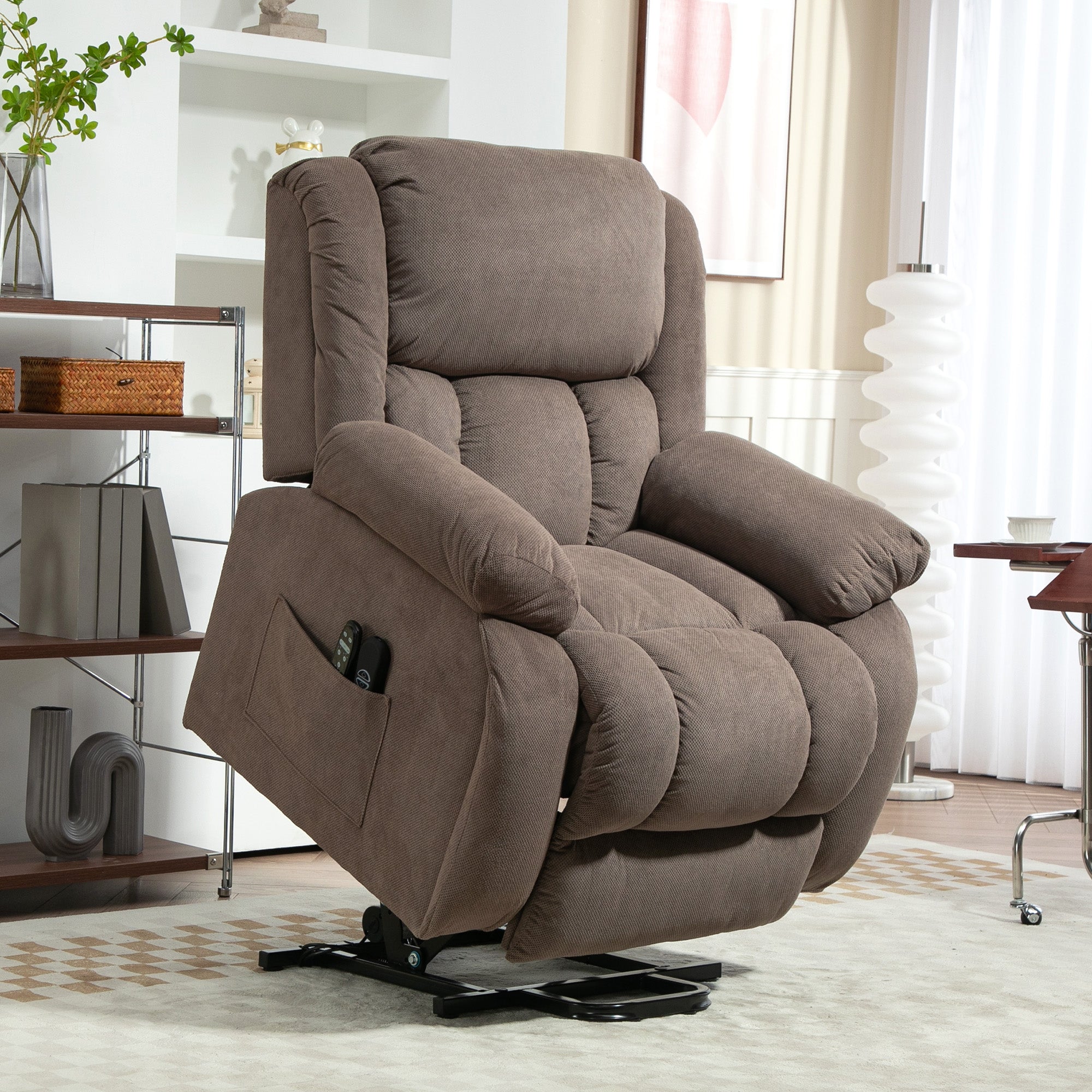 Fauteuil TV avec Aide au Lever Electrique Fauteuil Relaxant avec Fonction de Relaxation, Fonction de Massage, Sortie USB, Fauteuil TV avec Chauffage, Ressorts Ensachés, Télécommande et Poche Latérale, Marron Clair