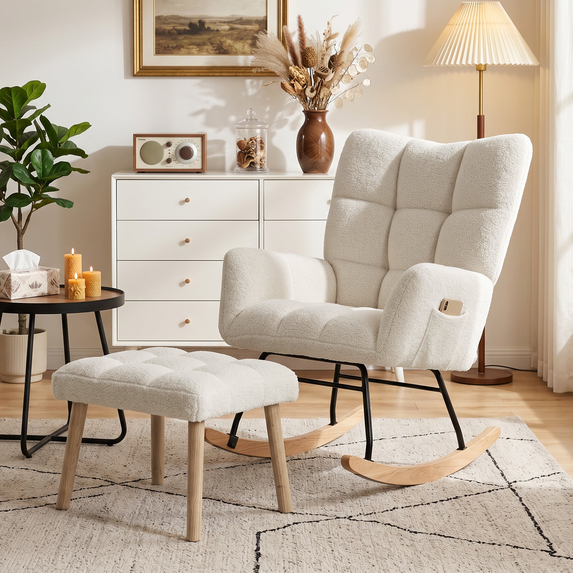 Fauteuil à Bascule avec Repose-Pieds, Rocking Chair en Tissu Bouclette, Assise Rembourrée, Dossier Large et Haut, Coussin Épais, Accoudoirs, Chaise Bascule Capitonnée pour Salon Chambre, Crème