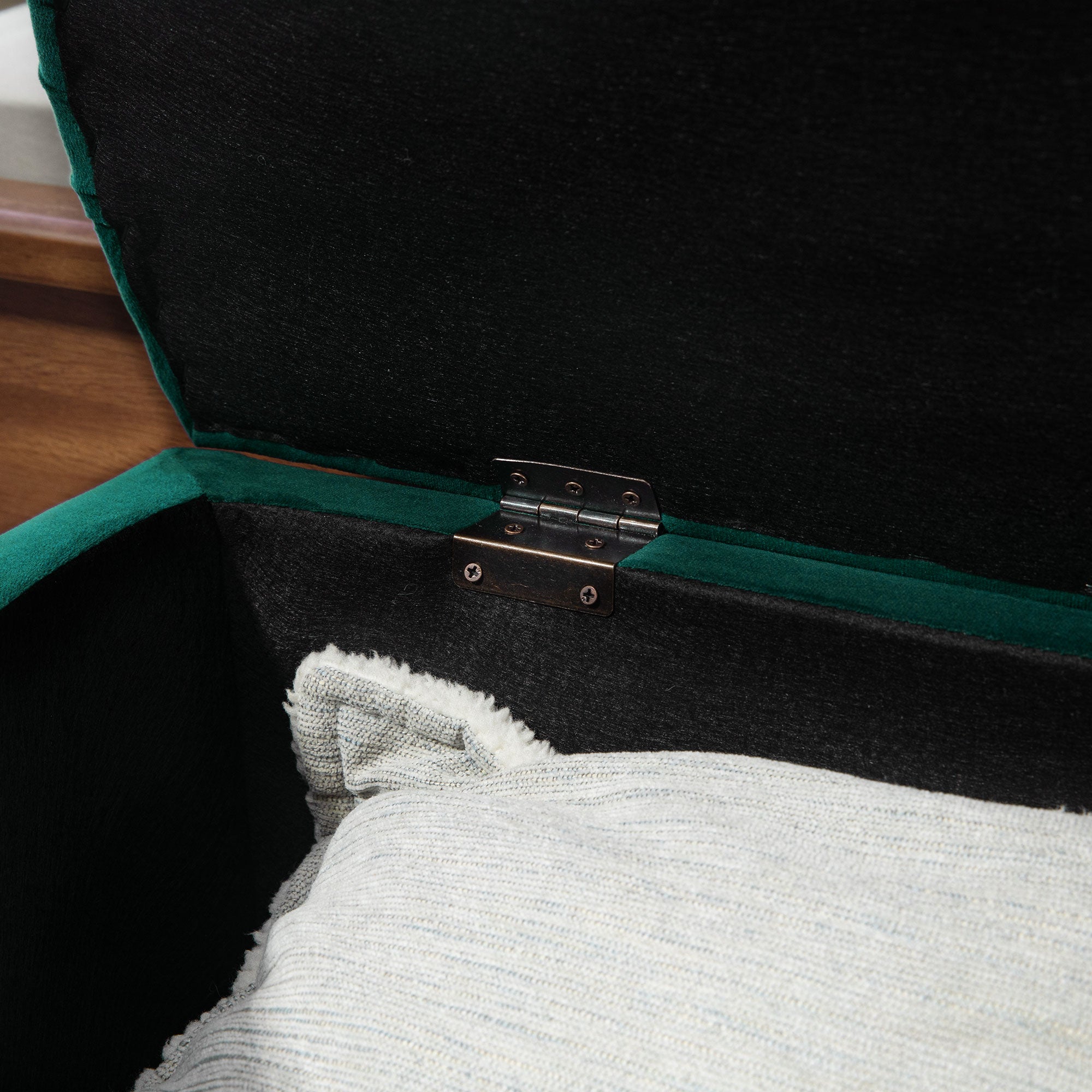 Banc de rangement, coffre de rangement design capitonné demi-cercle bout de lit avec revêtement velours, pieds en bois d'hévéa, pour salon, chambre, entrée, 120 x 46 x 42 cm, vert