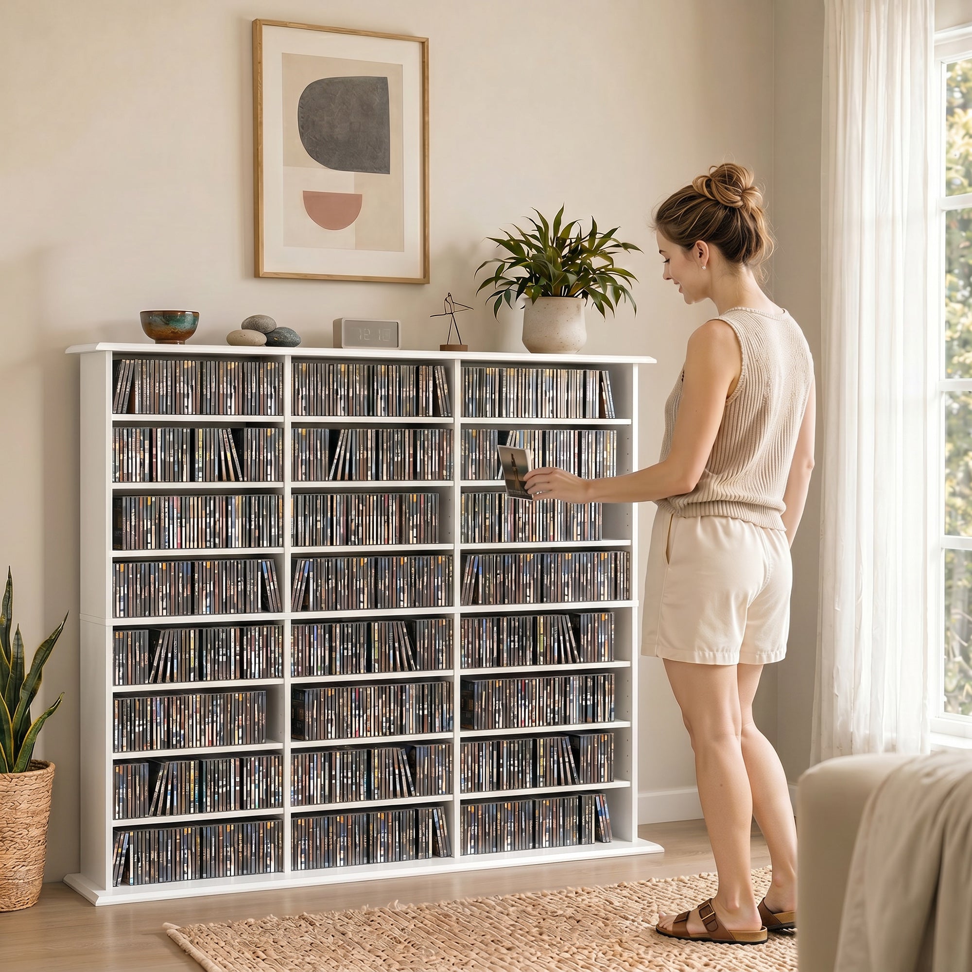 Rangements pour CD et DVD, Meuble de Rangement Multimédia, Capacité Max. 1032 CDs/594 DVDs et Blu-ray, 24 Compartiments et 18 Étagères Réglables, pour Salon, Chambre, 145x24x126,3cm, Blanc