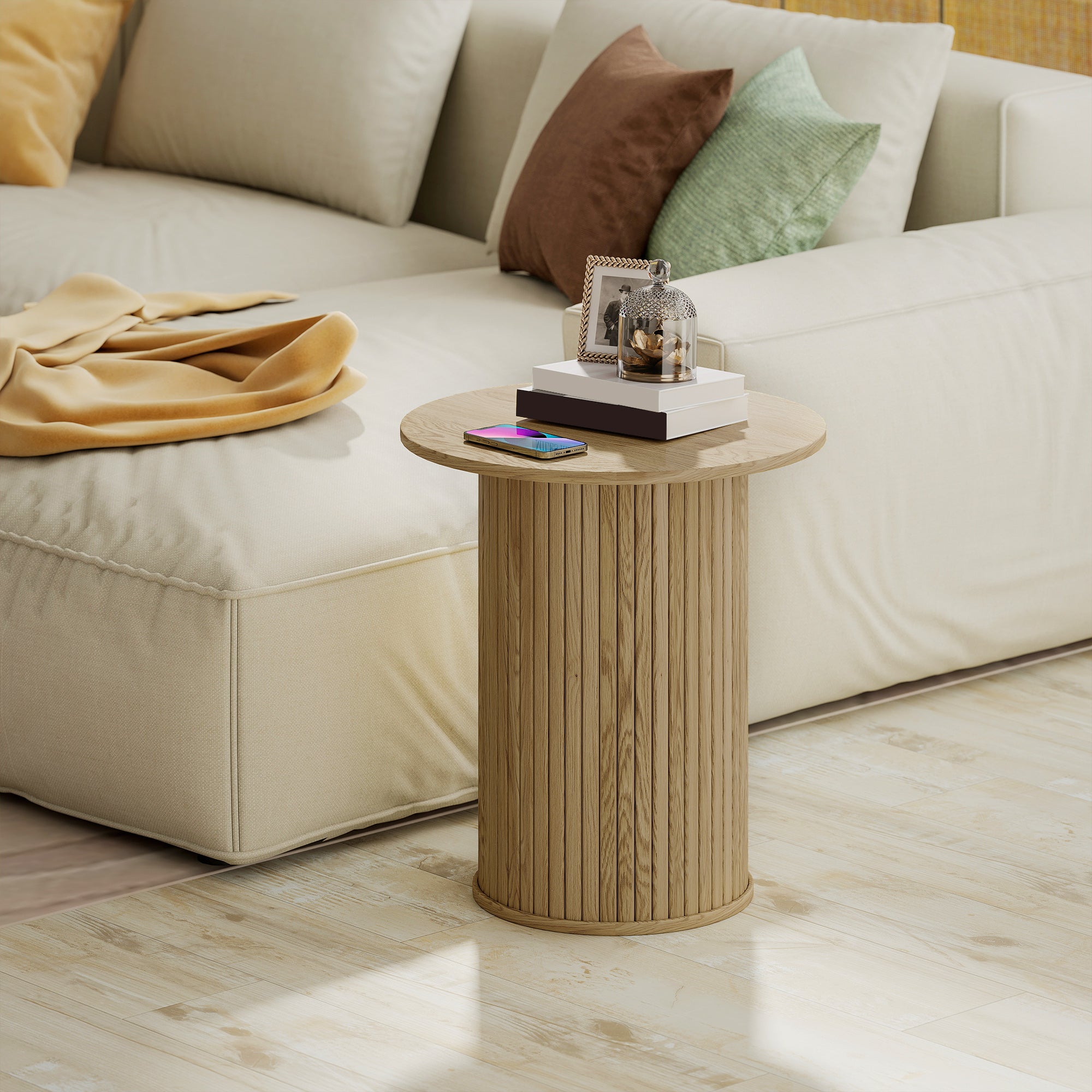 Table d'appoint ronde Ø 48 cm, table basse avec pieds cannelés, pour salon, chambre ou petit espace, chêne