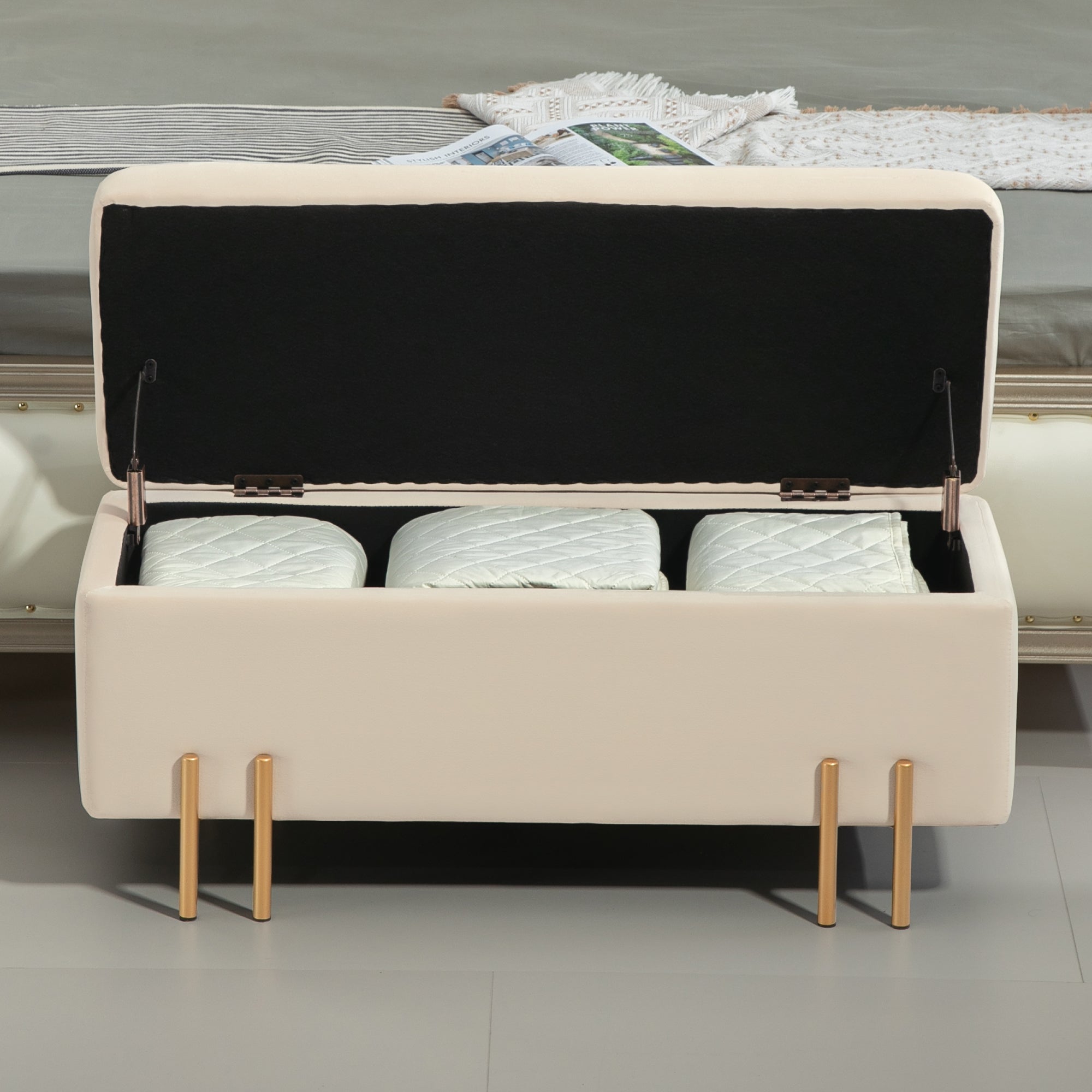 Banc de rangement coffre de rangement design contemporain- banc avec espace de stockage - dim. 100L x 40l x 42H cm - velours beige piètement métal doré