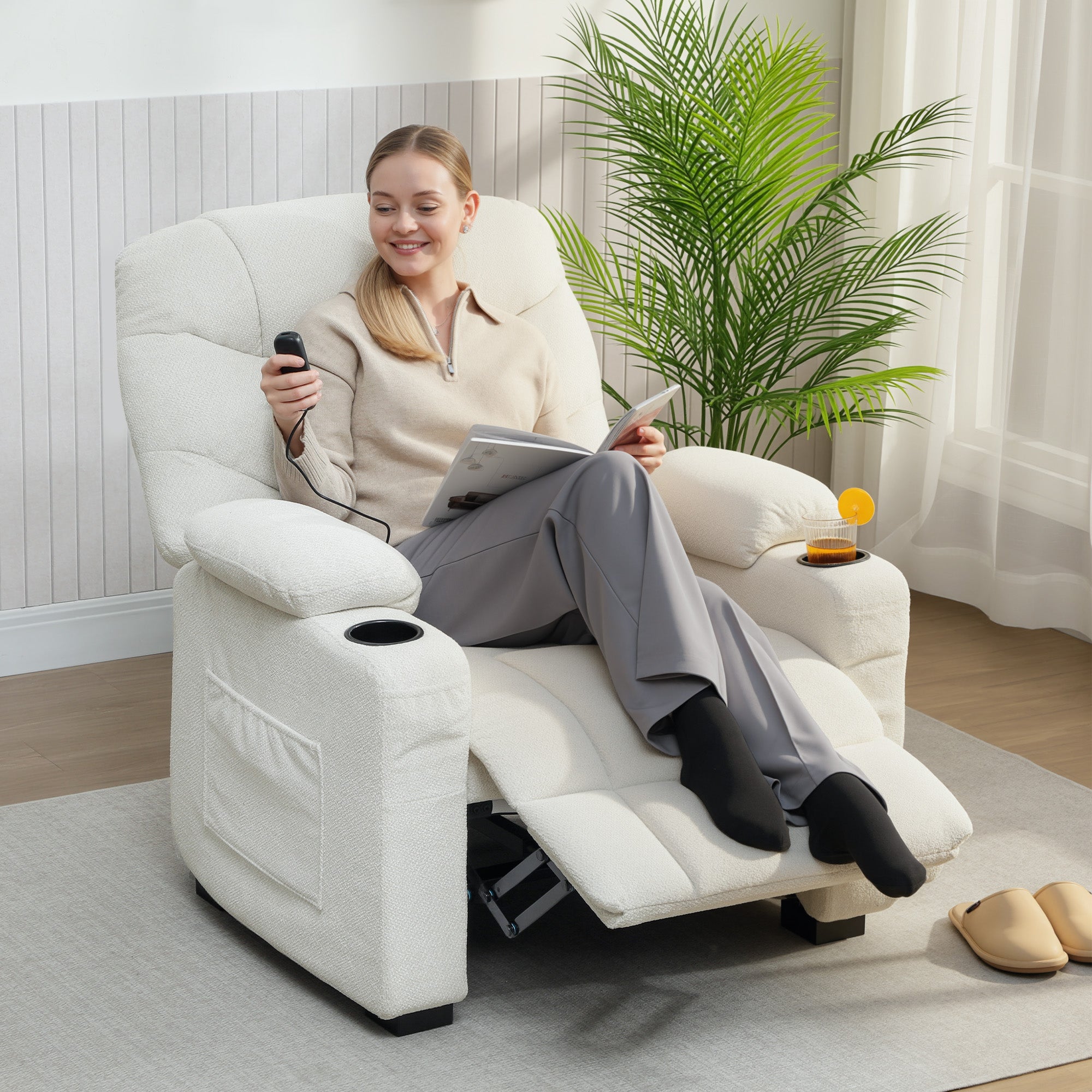 Fauteuil relax électrique, fauteuil inclinable en velours, port USB, assise large, repose-pieds, porte-gobelets, poches latérales, télécommande, moteur silencieux, 2 positions mémoire, crème