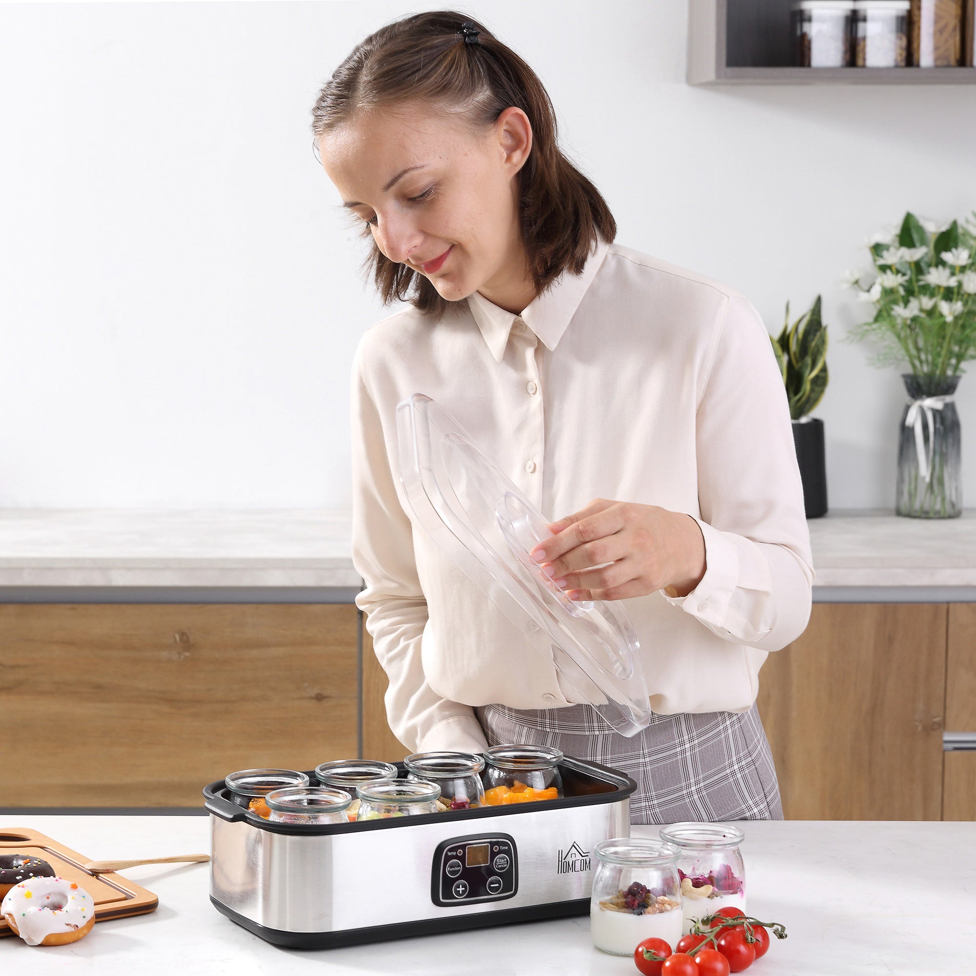 Yaourtière avec 8 pots en verre de 180ml, machine à yaourt électrique en acier inoxydable avec minuterie, thermostat réglable et affichage numérique pour des desserts maison sains