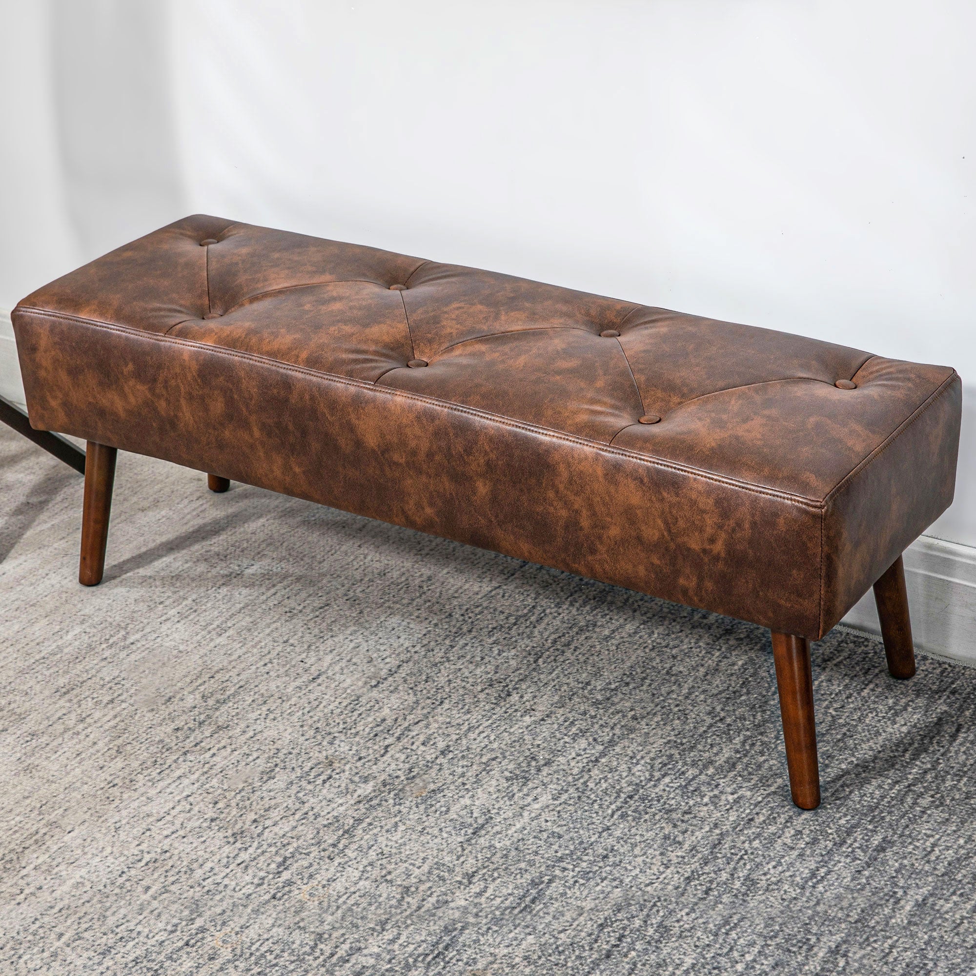 Banc bout de lit banquette capitonnée style vintage revêtement synthétique 114 x 38 x 42 cm piètement bois banc rembourré marron effet vieilli