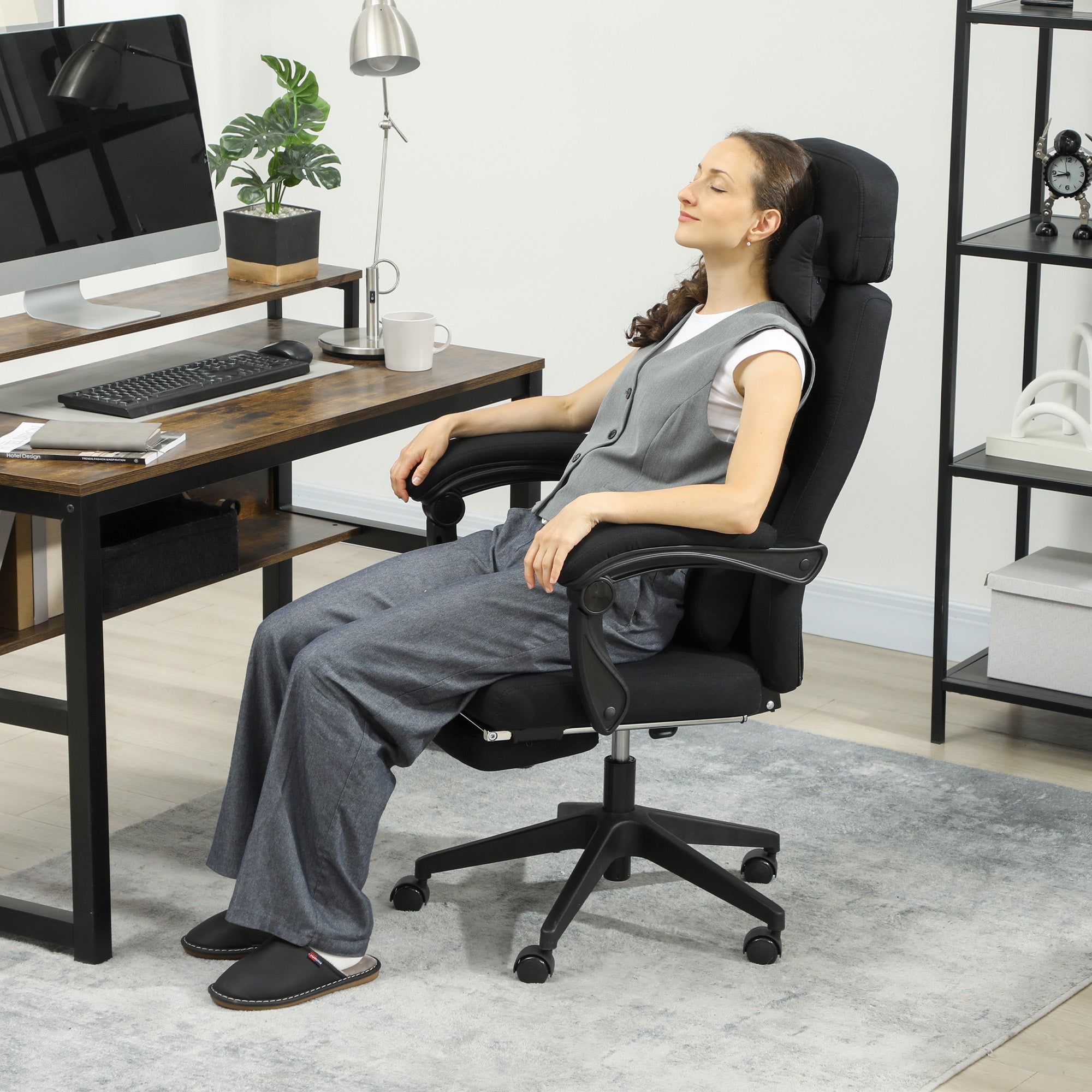 Fauteuil de bureau chaise de bureau grand confort dossier réglable repose-pied roulettes 360° lin 62 x 68 x 127 cm noir