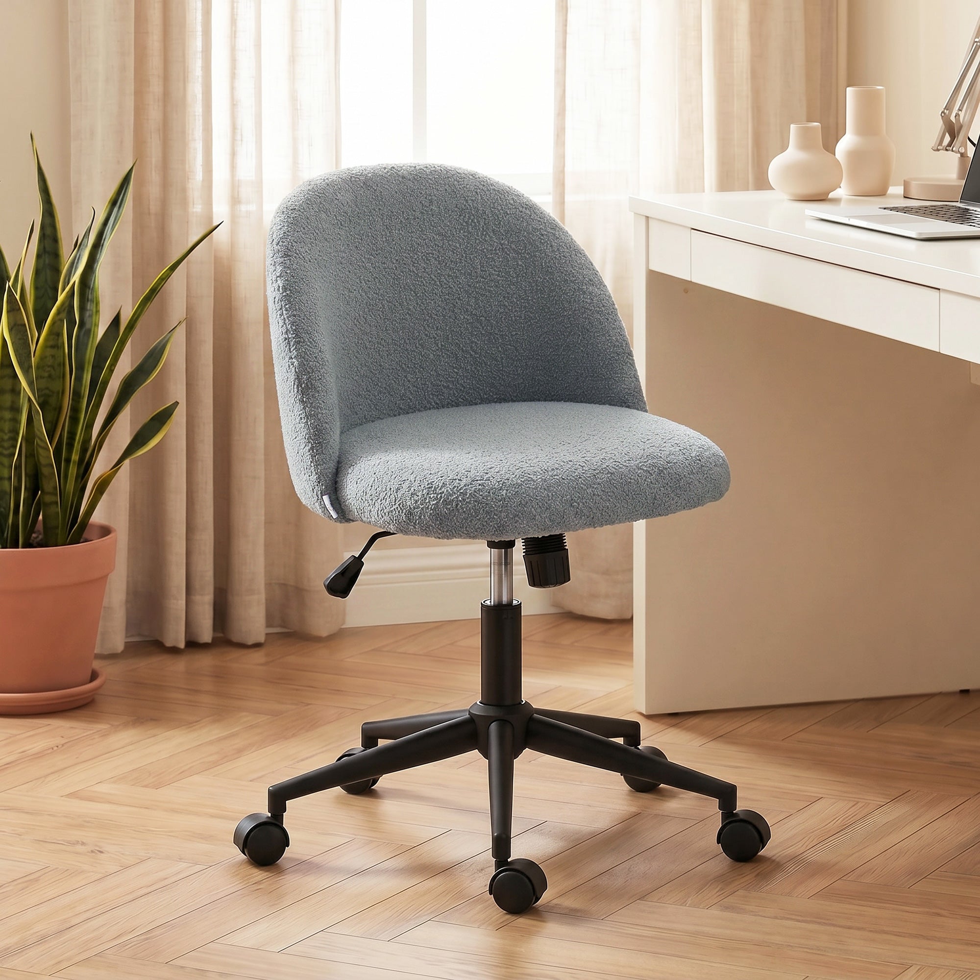 Chaise de Bureau Ergonomique, Fauteuil de Bureau Pivotant en Fourrure Teddy, Hauteur Réglable, Roulettes, Mousse Haute Résilience, Fonction de Bascule, pour Coiffeuse ou Maquillage, Gris