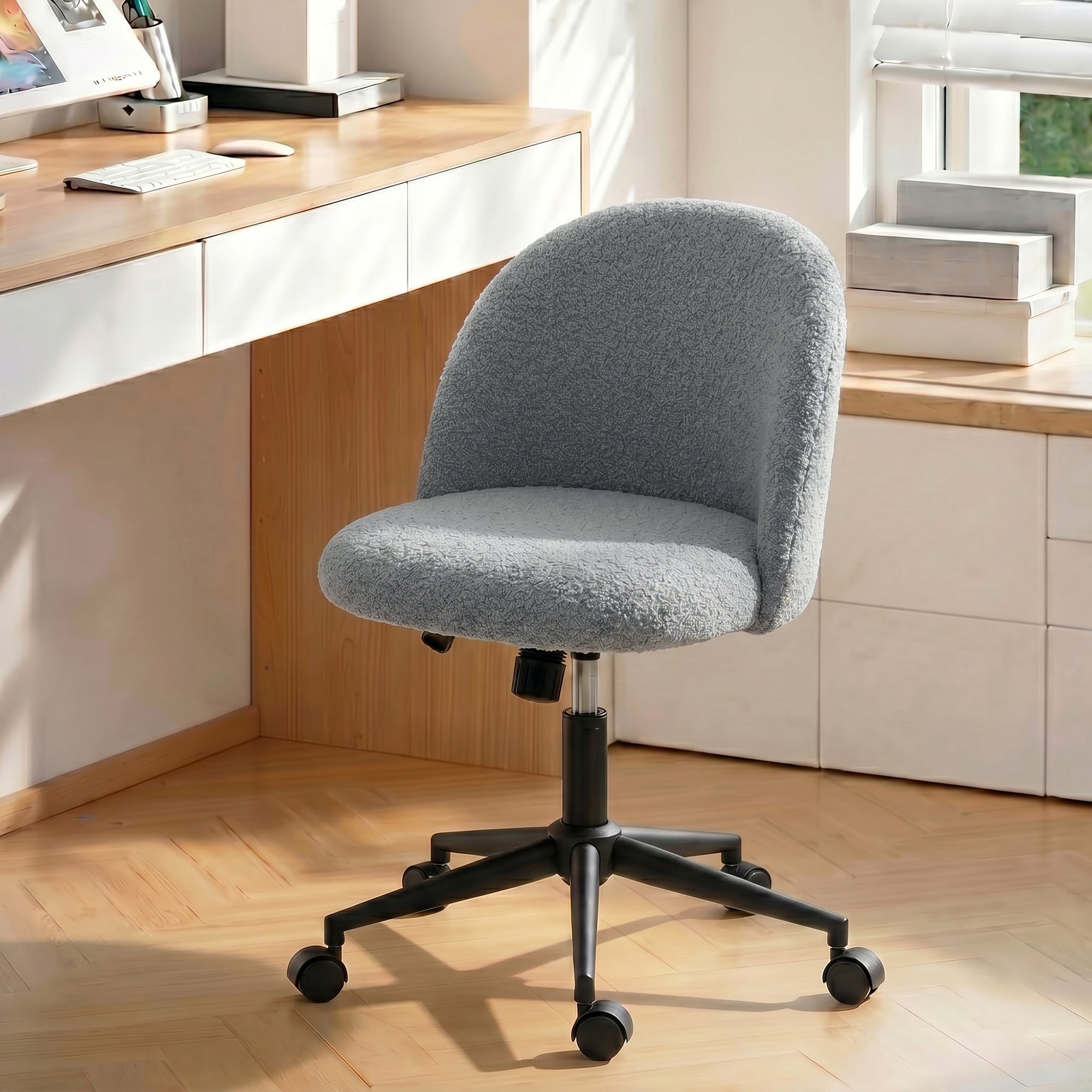 Chaise de Bureau Ergonomique, Fauteuil de Bureau Pivotant en Fourrure Teddy, Hauteur Réglable, Roulettes, Mousse Haute Résilience, Fonction de Bascule, pour Coiffeuse ou Maquillage, Gris